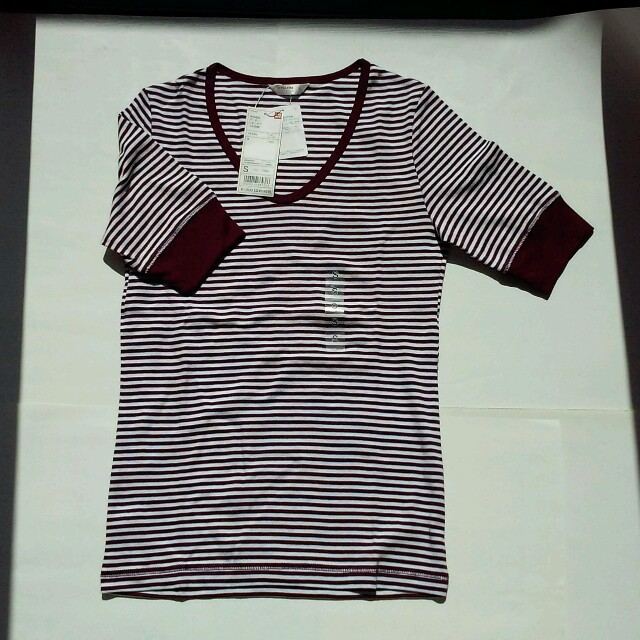 UNIQLO(ユニクロ)の💖新品ユニクロ ﾎﾞｰﾀﾞｰ五分袖UﾈｯｸTｼｬﾂ S🔷送料込 レディースのトップス(Tシャツ(長袖/七分))の商品写真