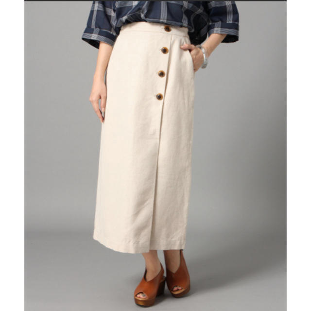 LOWRYS FARM(ローリーズファーム)の新品　タグあり　ローリーズファーム　リネン　スカート  レディースのスカート(ロングスカート)の商品写真