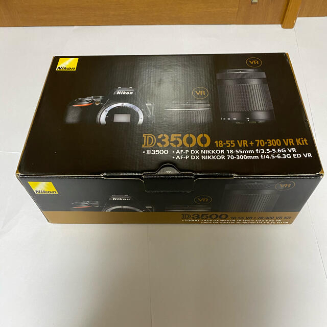 【お得】 新品未使用展示品　Nikon D3500 ダブルズームキット デジタル一眼