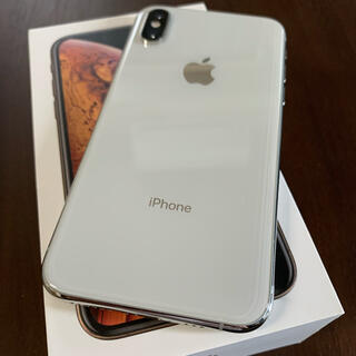 iPhone - 【ジャンク品】iPhone Xs Silver 256 GB SIMフリーの通販 by 