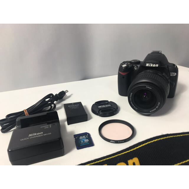 Nikon(ニコン)の美品 Nikon D40x デジタル一眼レフカメラ すぐに撮影出来ます。 スマホ/家電/カメラのカメラ(デジタル一眼)の商品写真