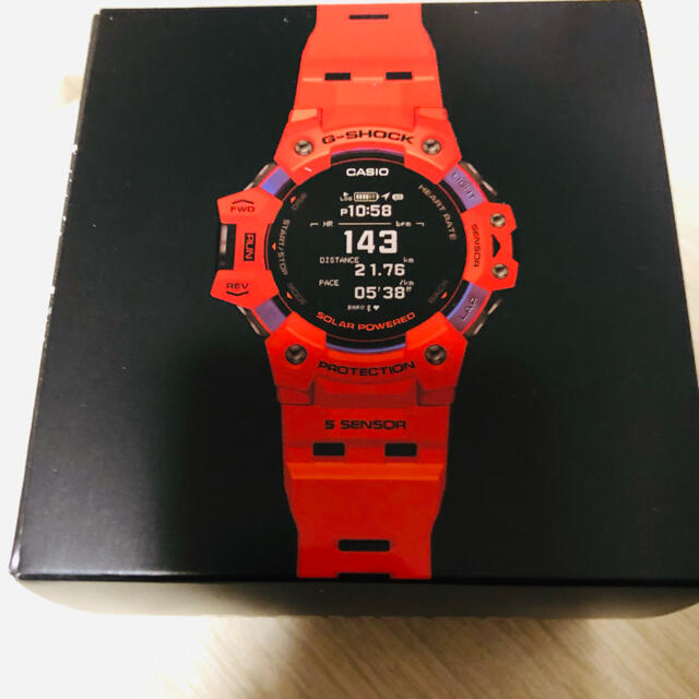 【新品未使用】G-SHOCK  G-SQUAD GBD-H1000-4JR 赤