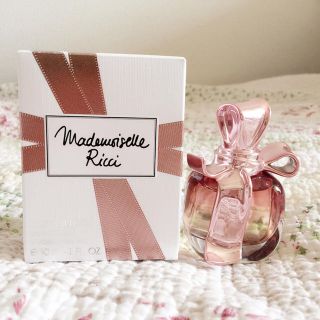 ニナリッチ(NINA RICCI)のニナリッチ 香水 30ml NINA RICCI(香水(女性用))