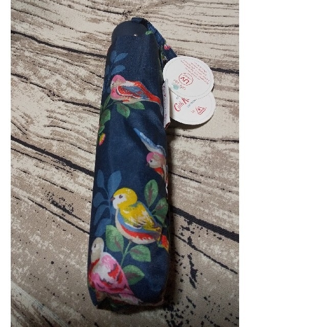 Cath Kidston(キャスキッドソン)のキャスキッドソン折り畳み傘未使用品 レディースのファッション小物(傘)の商品写真