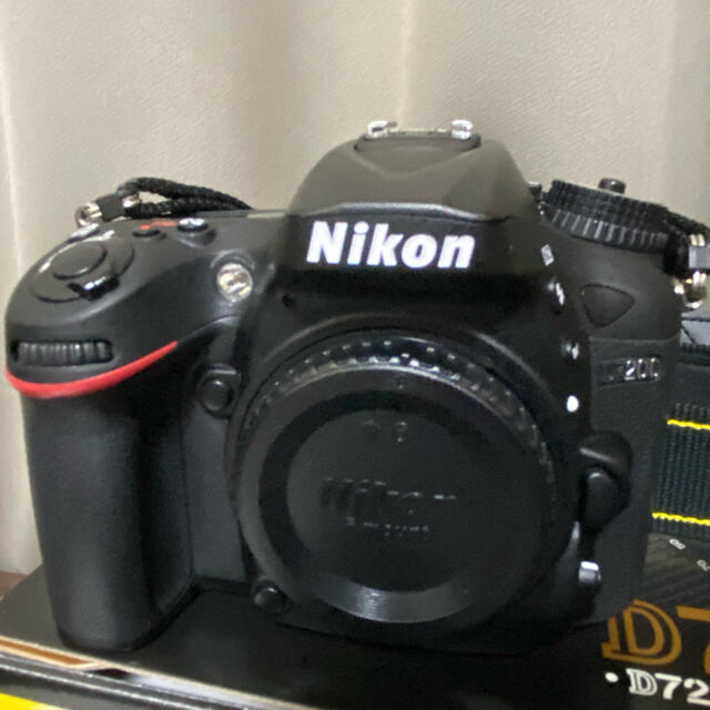 Nikon(ニコン)のNikon デジタル一眼レフカメラ D7200 18-140VR レンズキット スマホ/家電/カメラのカメラ(デジタル一眼)の商品写真