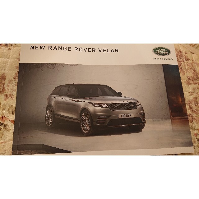 [在庫処分価格]RANGE ROVER カタログ1冊 自動車/バイクの自動車(カタログ/マニュアル)の商品写真