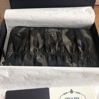 プラダ(PRADA)のプラダ長財布(財布)