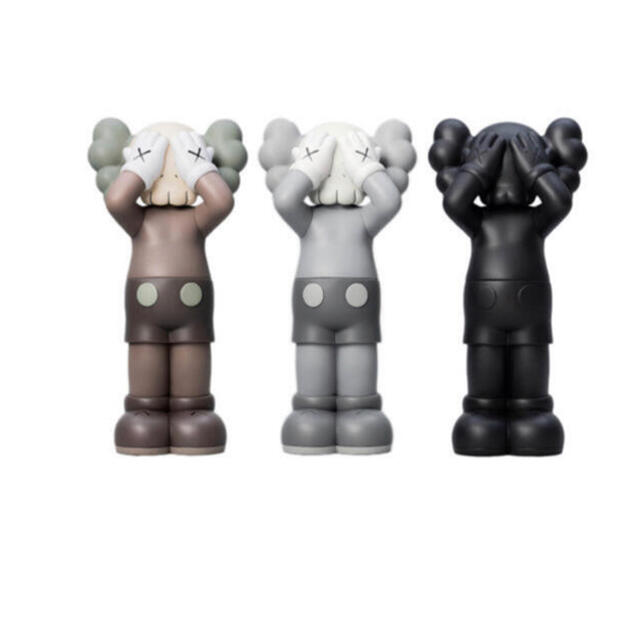 KAWS holiday uk 3体セット エンタメ/ホビーのフィギュア(その他)の商品写真