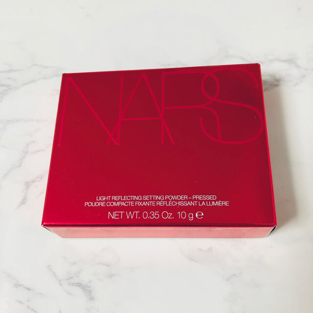 NARS(ナーズ)のNARS ナーズ ライトリフレクティングセッティングパウダープレスト N コスメ/美容のベースメイク/化粧品(フェイスパウダー)の商品写真