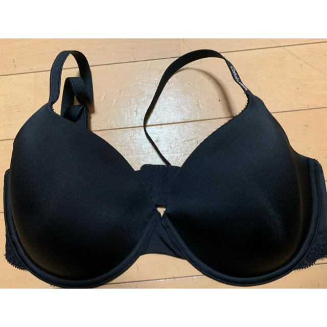 Calvin Klein(カルバンクライン)のカルバンクライン　ブラジャー34D レディースの下着/アンダーウェア(ブラ)の商品写真