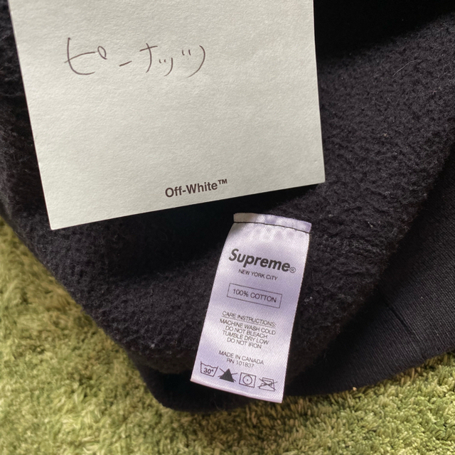 Supreme(シュプリーム)のシュプリームAkira arm hooded sweatshirt  Mサイズ メンズのトップス(パーカー)の商品写真