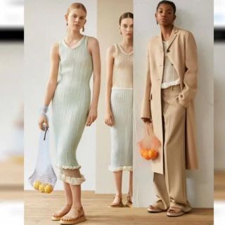 ジルサンダー(Jil Sander)のあか様　専用ページになります。ジルサンダー チャンキーソールストラップサンダル(サンダル)