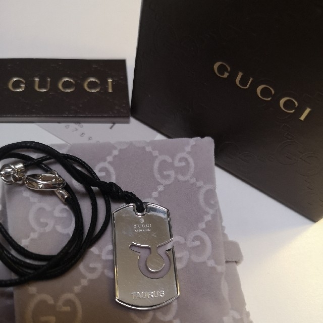 Gucci(グッチ)の※のり様専用※GUCCI ネックレス 牡牛座  メンズのアクセサリー(ネックレス)の商品写真