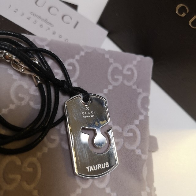 Gucci(グッチ)の※のり様専用※GUCCI ネックレス 牡牛座  メンズのアクセサリー(ネックレス)の商品写真