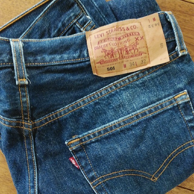 501(ゴーマルイチ)のLevi's 501 ボタンフライ W34 L32 メンズのパンツ(デニム/ジーンズ)の商品写真