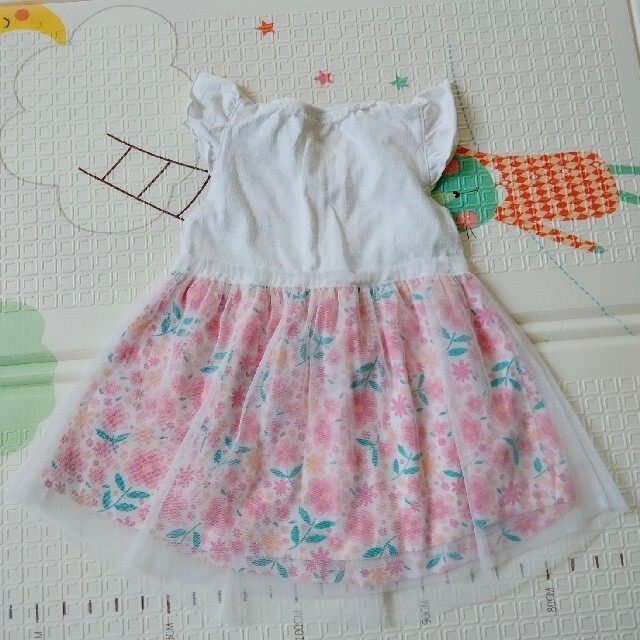 西松屋(ニシマツヤ)のワンピース　95サイズ キッズ/ベビー/マタニティのキッズ服女の子用(90cm~)(ワンピース)の商品写真