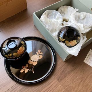 会津漆器　会津ぬり　黒盆付　吸物椀　山茶花　4こ(漆芸)