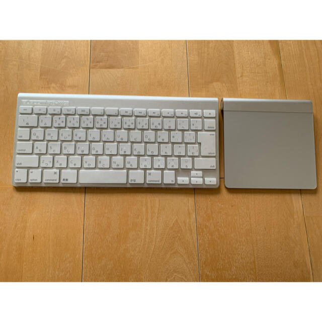 PC/タブレットMagic Keyboard 旧型（パッド込み）