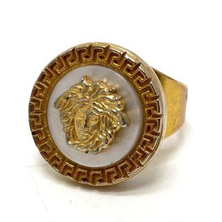 ヴェルサーチ(VERSACE)のヴェルサーチ メデューサ シェル リング・指輪 ゴールド(リング(指輪))