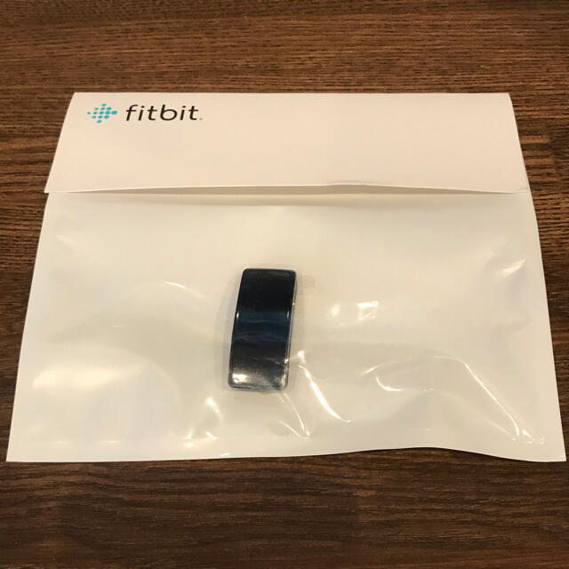 fitbit inspire 本体部分のみ スポーツ/アウトドアのトレーニング/エクササイズ(トレーニング用品)の商品写真