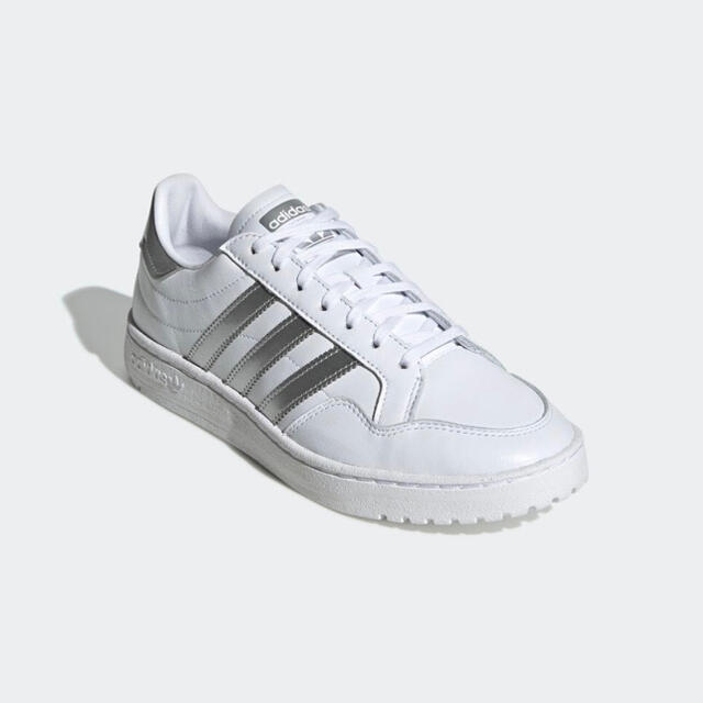 adidas(アディダス)のadidas アディダス　チームコート　レディーススニーカー　eg9824 レディースの靴/シューズ(スニーカー)の商品写真