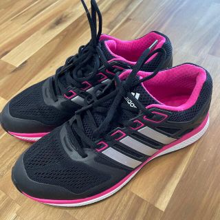 アディダス(adidas)のadidas スニーカー　レディース(スニーカー)