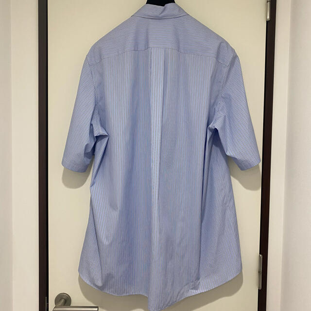 ヴァレンティノ オーバーサイズ 半袖プルオーバーシャツ ブルーストライプ