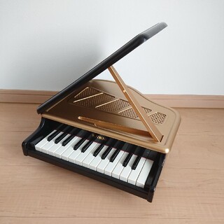 ピアノ おもちゃ KAWAI  (楽器のおもちゃ)