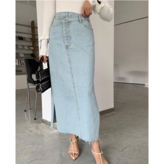 ザラ(ZARA)のバースデーバッシュ　デニムスカート(ロングスカート)