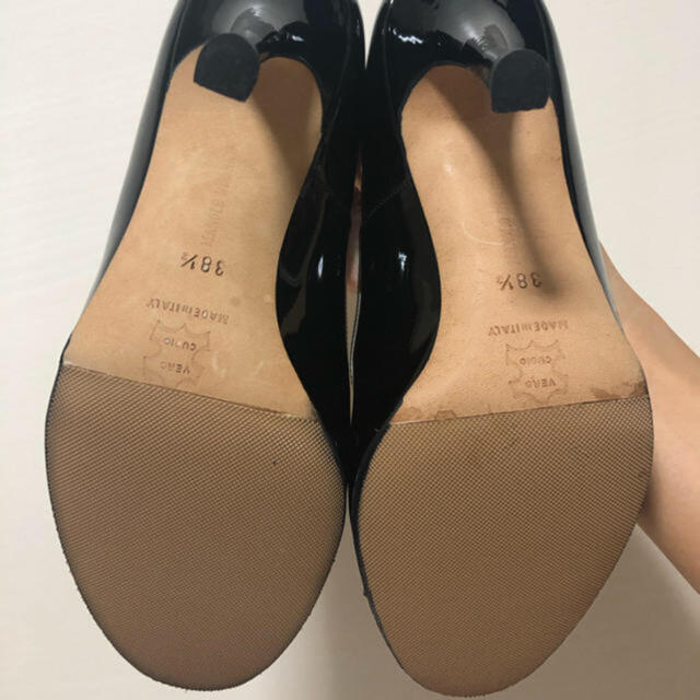 MANOLO BLAHNIK(マノロブラニク)のマノロブラニク　エナメルヒール レディースの靴/シューズ(ハイヒール/パンプス)の商品写真