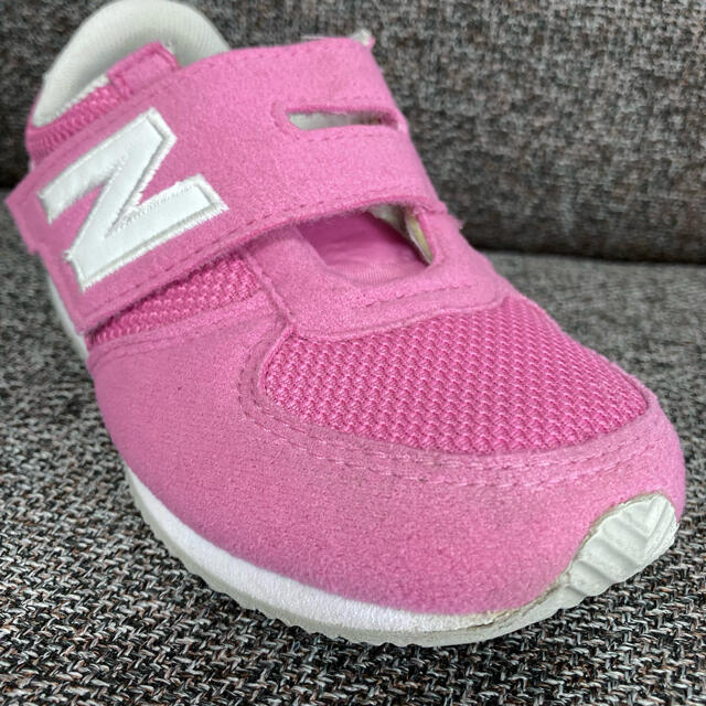 New Balance(ニューバランス)のニューバランス スニーカー　16cm キッズ/ベビー/マタニティのキッズ靴/シューズ(15cm~)(スニーカー)の商品写真