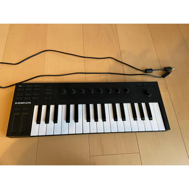 Komplete kontotrol m32