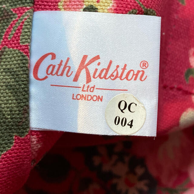 Cath Kidston(キャスキッドソン)のCathKidston キャスキッドソン　花柄　バッグ　 レディースのバッグ(トートバッグ)の商品写真