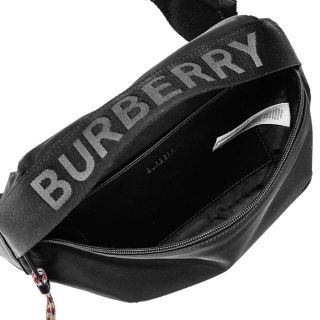 バーバリー(BURBERRY)のバーバリー　ボディバッグ(ボディーバッグ)