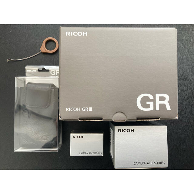 RICOH - （ウイ）【ほぼ未使用】RICOH リコー GR 3 III オプション付き