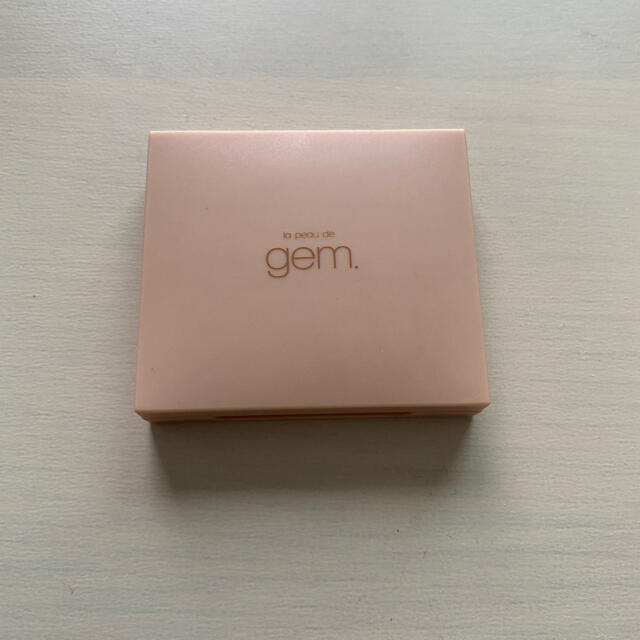 Cosme Kitchen(コスメキッチン)のla peau de gem.ジェミニーアイパレット01 ベーシックブラウン コスメ/美容のベースメイク/化粧品(アイシャドウ)の商品写真