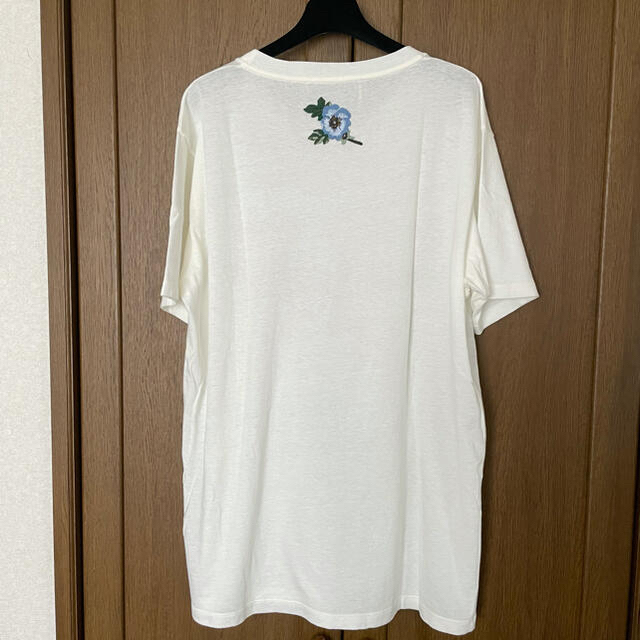 Gucci(グッチ)の【GUCCI】グッチオーバーサイズダメージ加工Tシャツ レディースのトップス(Tシャツ(半袖/袖なし))の商品写真