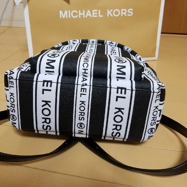 Michael Kors(マイケルコース)のMICHAEL KORS　リュック レディースのバッグ(リュック/バックパック)の商品写真