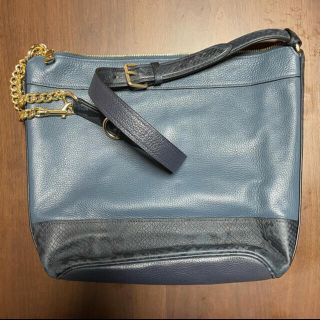 ★COACH／本革パイソン型押しキーホルダー付き◉ネイビー系✨