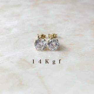 14kgf／K14gf一粒ダイヤCZピアス／一粒ダイヤピアス 4㎜ ポストピアス(ピアス)