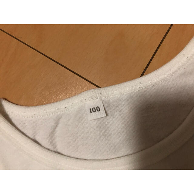 MUJI (無印良品)(ムジルシリョウヒン)のロングTシャツ 100センチ 無印良品 キッズ/ベビー/マタニティのキッズ服男の子用(90cm~)(Tシャツ/カットソー)の商品写真