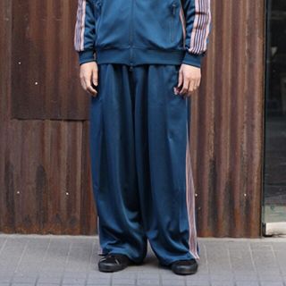 Needles - 即完売 21ss needles ヒザデルパンツ テールグリーンの ...