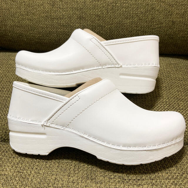 dansko ダンスコ ホワイト 37 - サンダル
