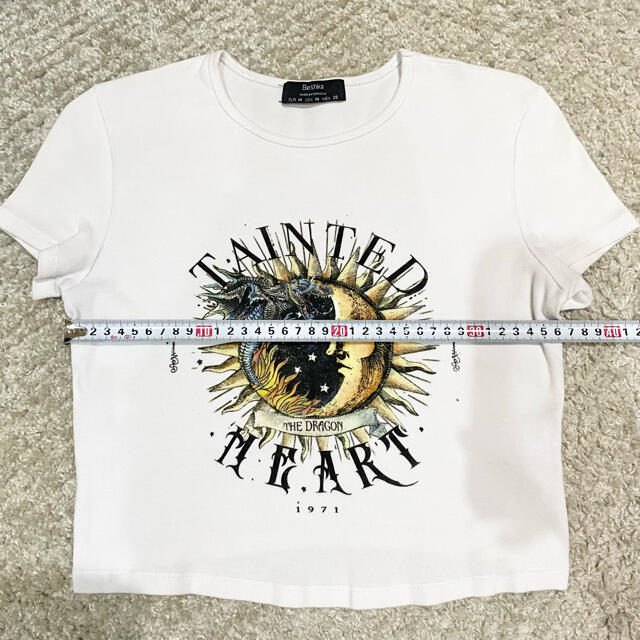 Bershka(ベルシュカ)のBershka 白 プリント Tシャツ レディースのトップス(Tシャツ(半袖/袖なし))の商品写真