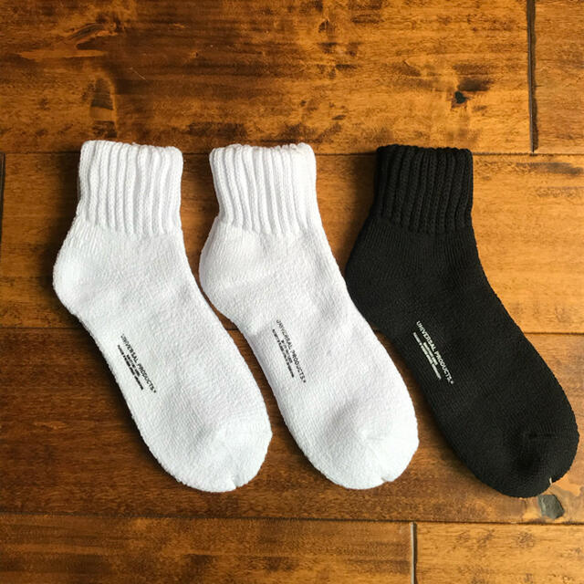 【新品未使用品・3足セット】UNIVERSAL PRODUCTS ソックス 靴下