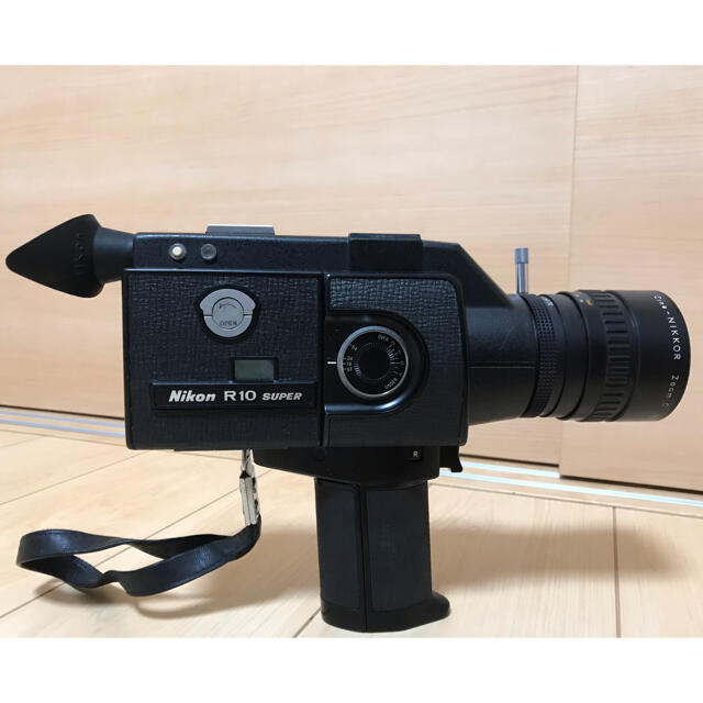 Nikon(ニコン)のNikon R10 SUPER 8ミリ　ビデオカメラ スマホ/家電/カメラのカメラ(ビデオカメラ)の商品写真