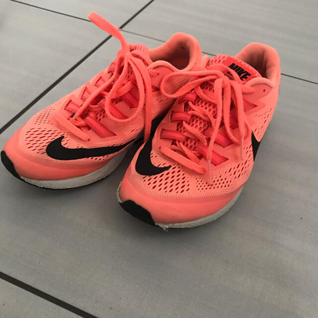 NIKE スニーカー　ランニングシューズ　23㎝