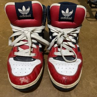 アディダス(adidas)のadidas スニーカー(スニーカー)