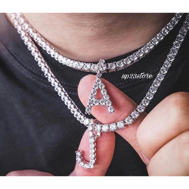 Iced Out❄️イニシャルネックレス メンズのアクセサリー(ネックレス)の商品写真