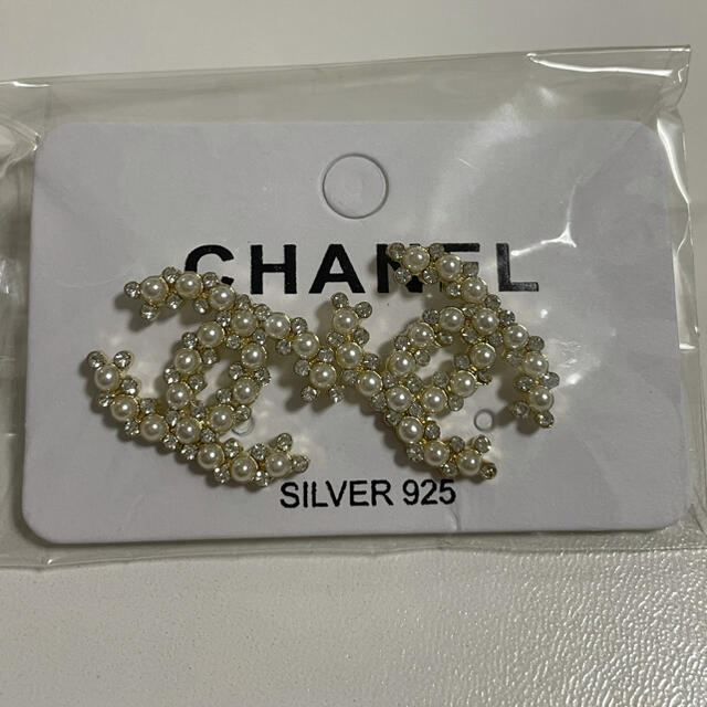 CHANEL シャネル ノベルティ　ピアス レディースのアクセサリー(ピアス)の商品写真